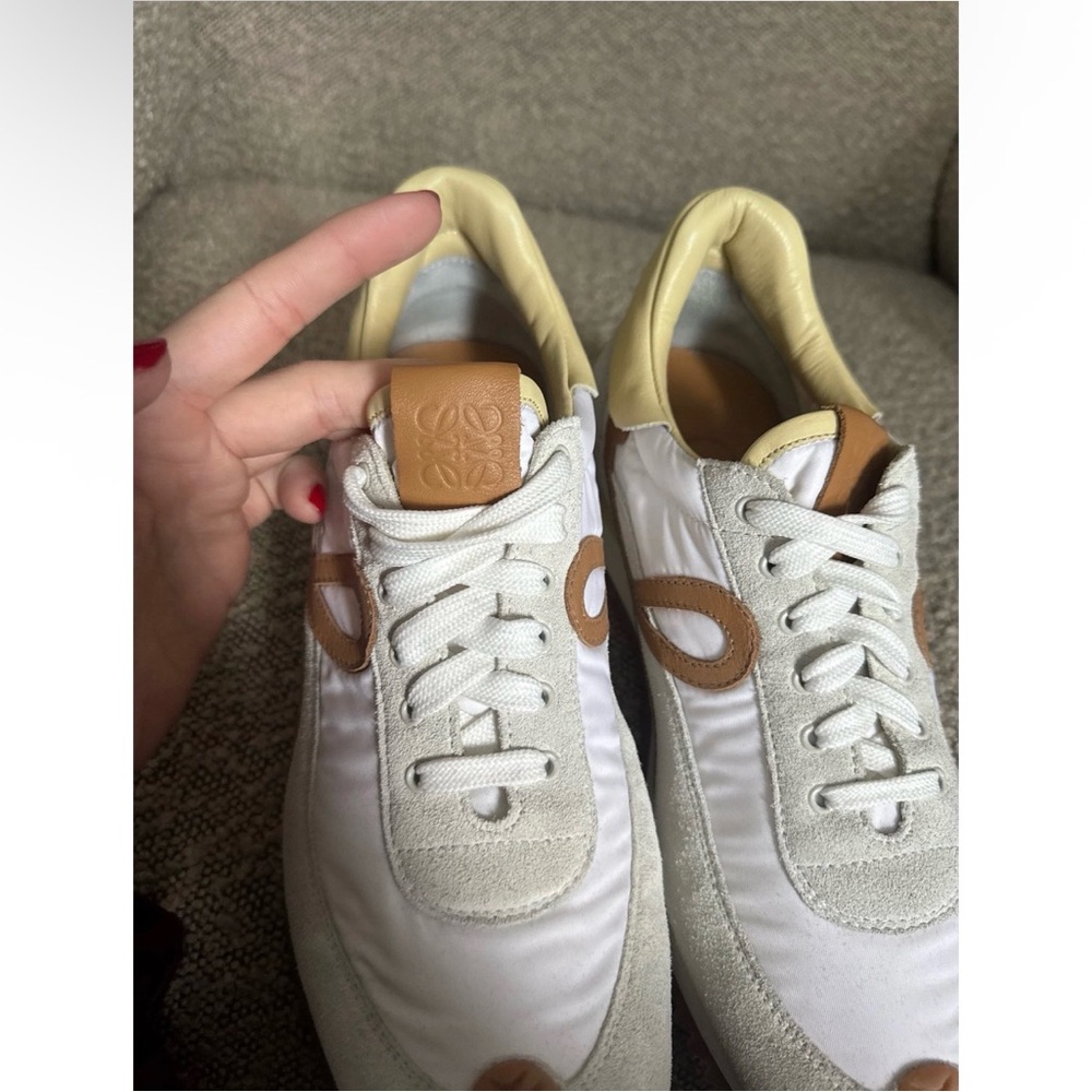 Loewe Flow Runner Trainer - Picture 10 of 14